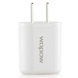 沃品A8充電器 白色魅影下的高效充電體驗